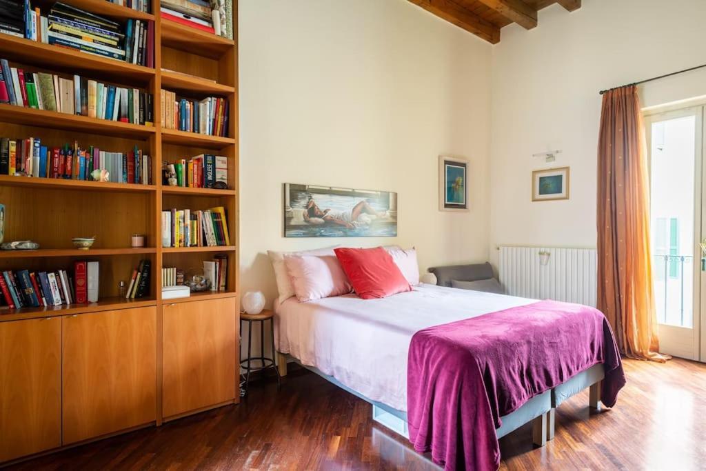 Duomo Apartment Brescia Buitenkant foto