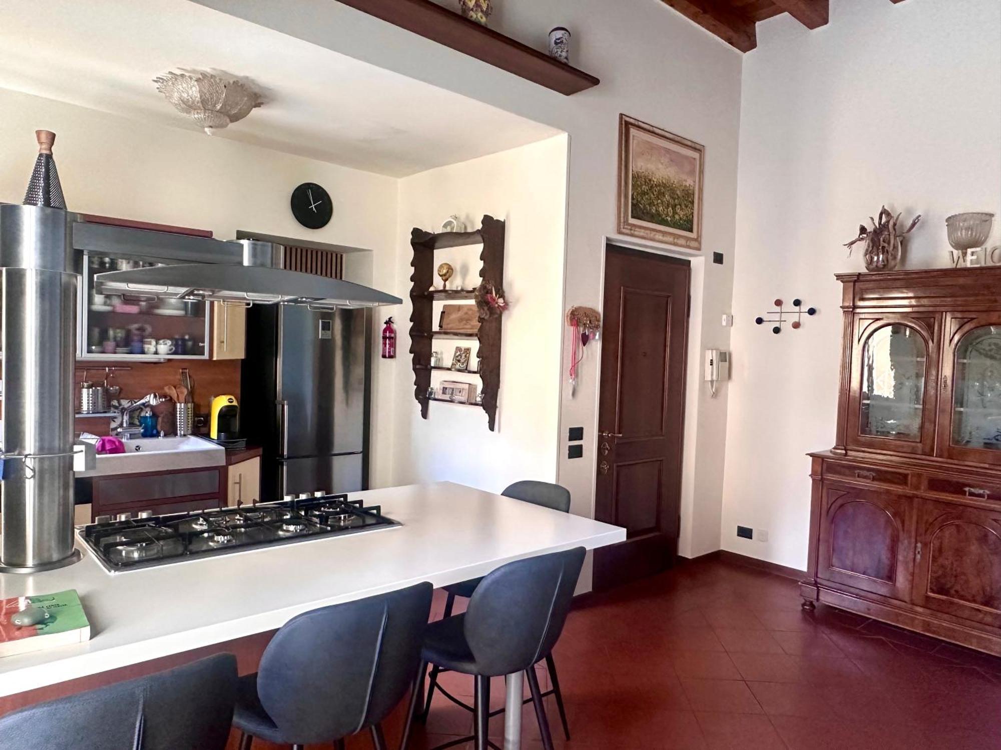 Duomo Apartment Brescia Buitenkant foto